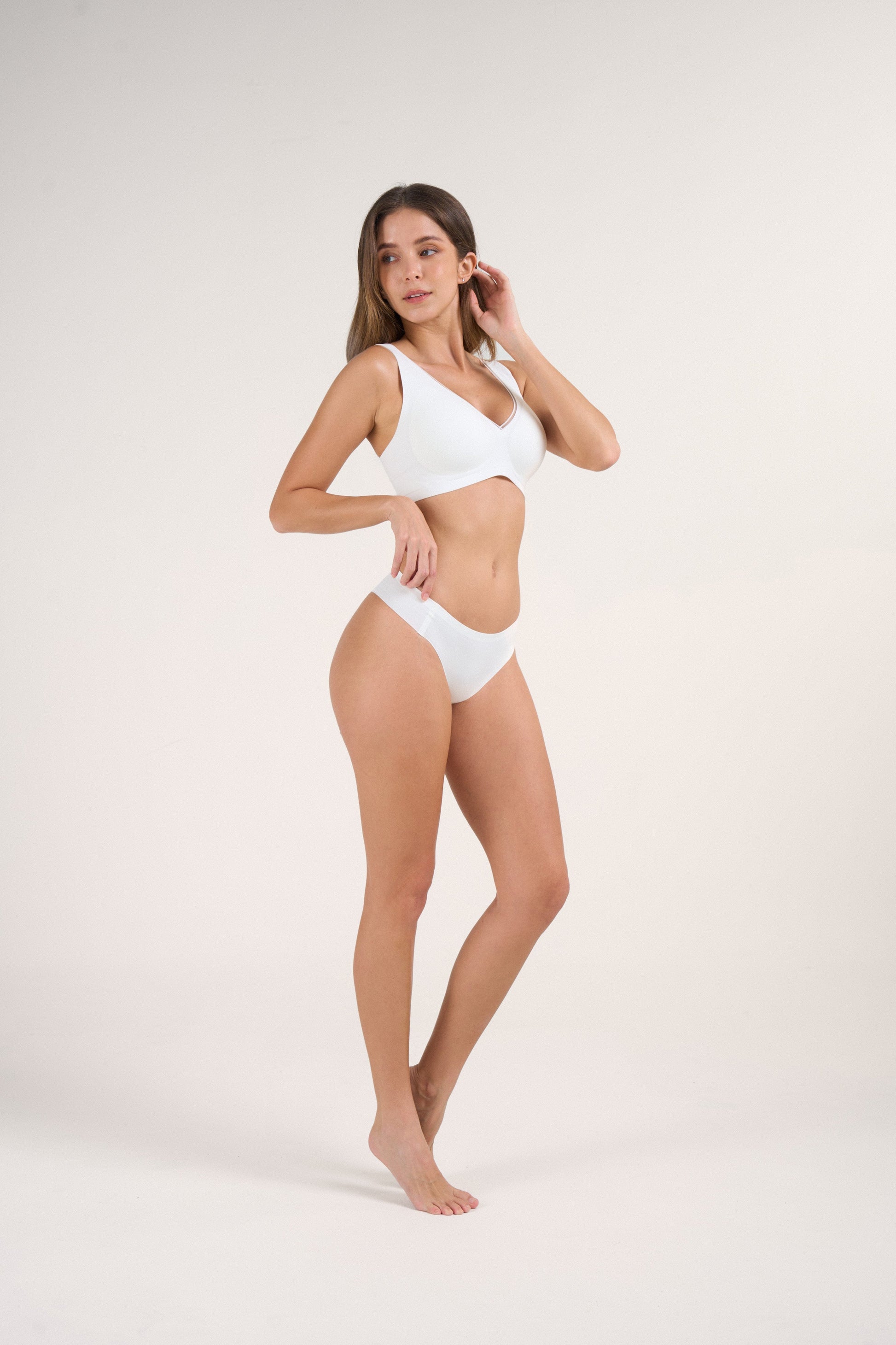 Roonde Plunge Mesh Push-Up Bra — product photo